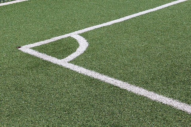 Regolamento Reach, nuove restrizioni per i granuli di gomma