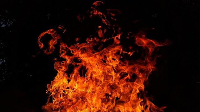 Antincendio, modificati i decreti sulla classificazione di reazione al fuoco dei materiali e dei prodotti da costruzione