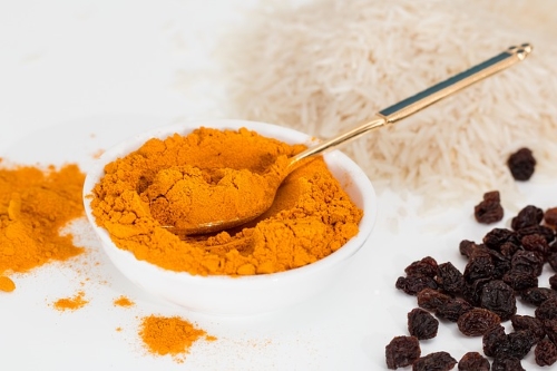 Integratori alla curcuma ed epatite, allerta rafforzata in etichetta