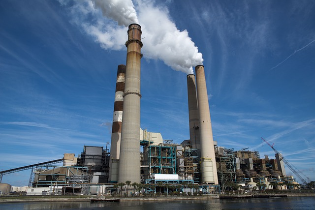 Emissioni industriali, nasce nuovo portale Ue