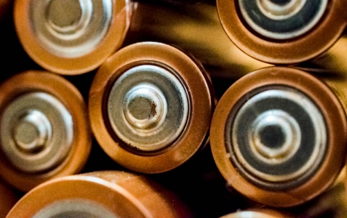 L’UE aggiorna l’elenco dei rifiuti da batterie