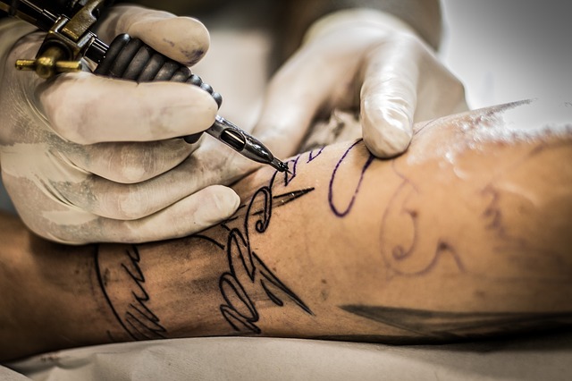 Reach, stretta sugli inchiostri per tatuaggi