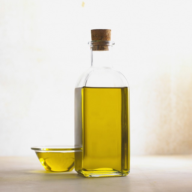 Olio d'oliva, le regole sulla commercializzazione ed etichettatura