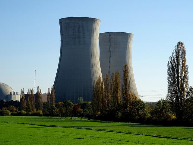 Tassonomia verde, sì dell'Europarlamento all'inclusione di nucleare e gas