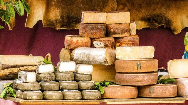 Parere scientifico sulla micotossina OTA: attenzione a formaggi e salumi