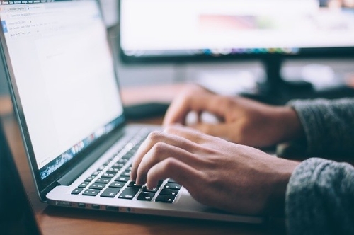Regione Lombardia: Nuove disposizioni per la semplificazione e digitalizzazione dei procedimenti inerenti le modifiche non sostanziali e le volture dell’autorizzazione unica ambientale (AUA)