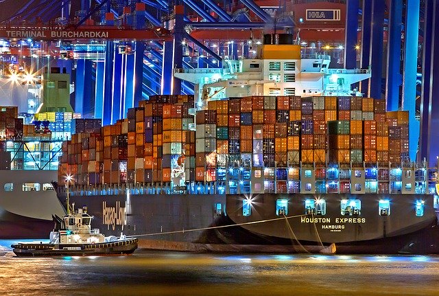Semplificazione delle procedure per il trasporto di merci pericolose via mare