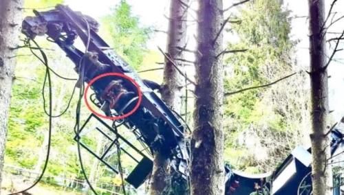 La tragedia della funivia di Stresa Mottarone, tra accertamenti e polemiche giudiziarie.